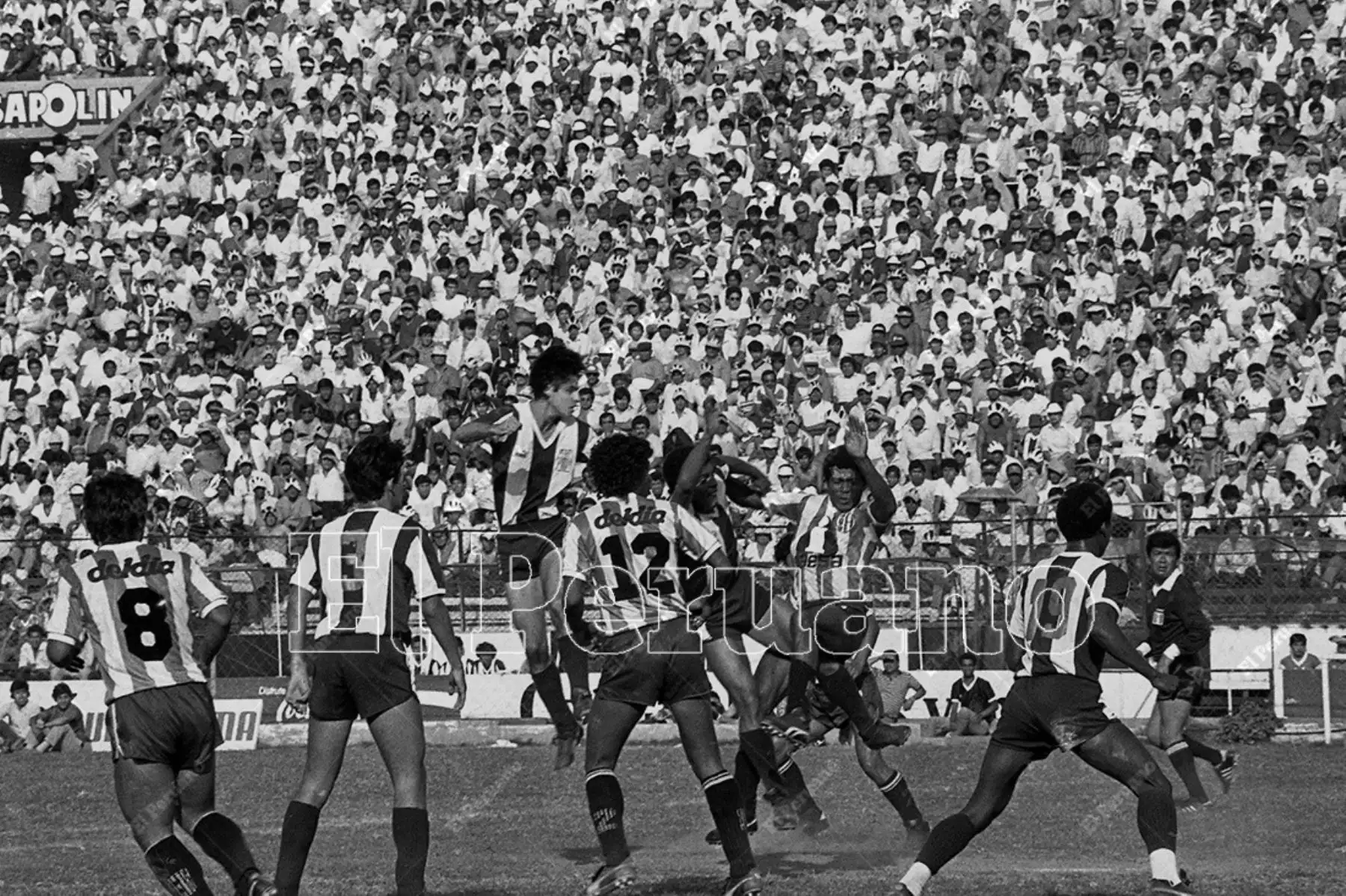 Se cumplen 33 años de la tragedia del Fokker que enlutó a Alianza Lima. 

Foto: ANDINA/Archivo Histórico El Peruano
