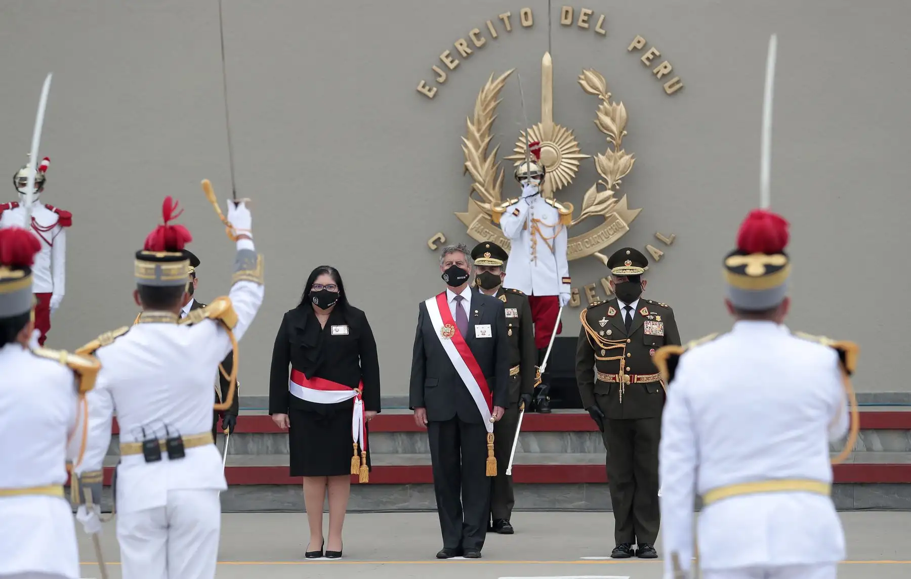 El Presidente de la República , Francisco Sagasti , encabeza la ceremonia por el 196º aniversario de la Batalla de Ayacucho y Día del Ejército realizada en el Cuartel General del Ejército de la ciudad de Lima.
Foto: ANDINA/Presidencia Perú