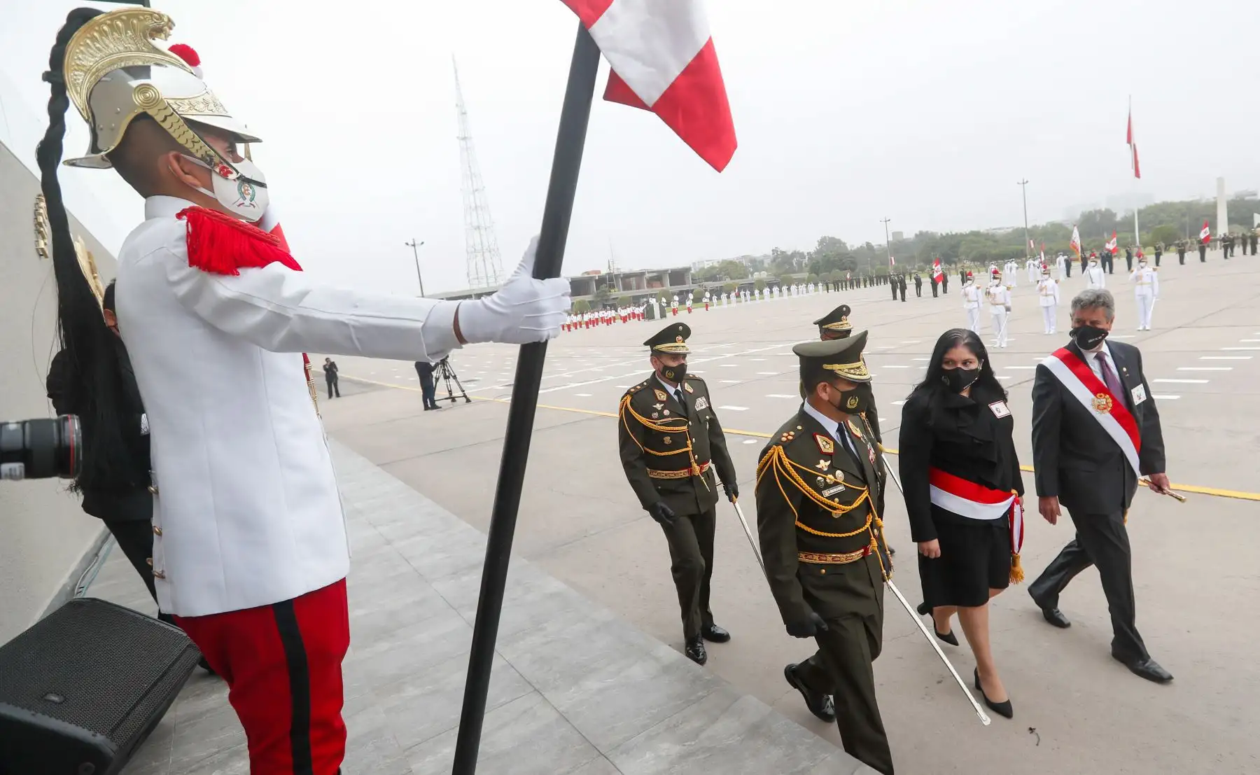 El Presidente de la República , Francisco Sagasti , encabeza la ceremonia por el 196º aniversario de la Batalla de Ayacucho y Día del Ejército realizada en el Cuartel General del Ejército de la ciudad de Lima.
Foto: ANDINA/Presidencia Perú