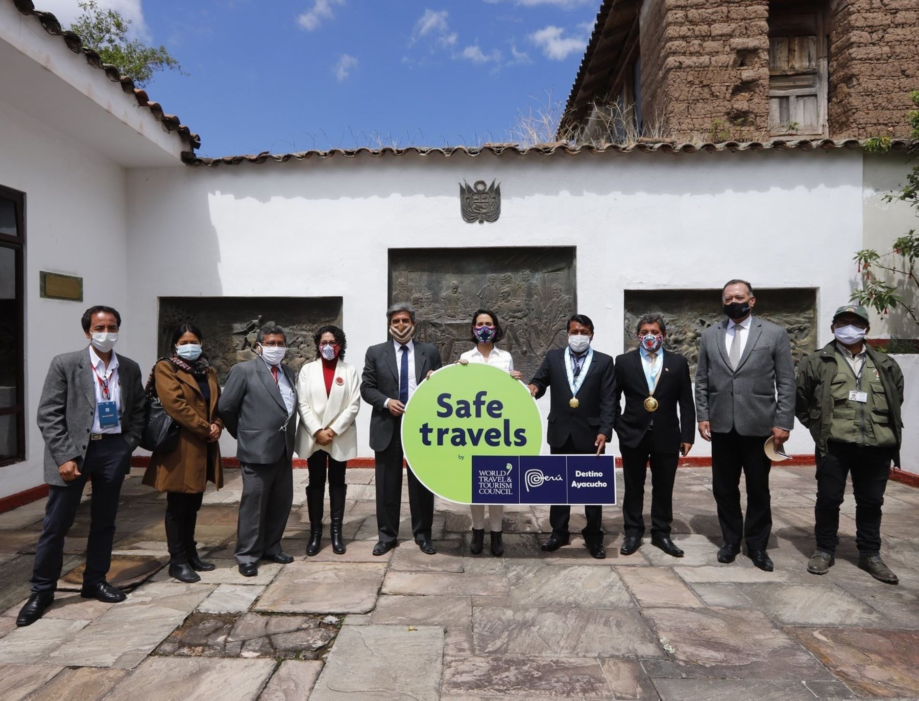 Ayacucho ya es un destino seguro y espera el pronto retorno de turistas. Hoy recibió el Sello Safe Travels de manos de la ministra de Comercio Exterior y Turismo, Claudia Cornejo.