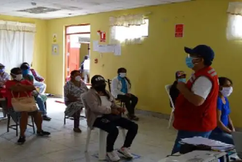 Qali Warma y PAIS promueven alimentación saludable entre padres de familia de Piura