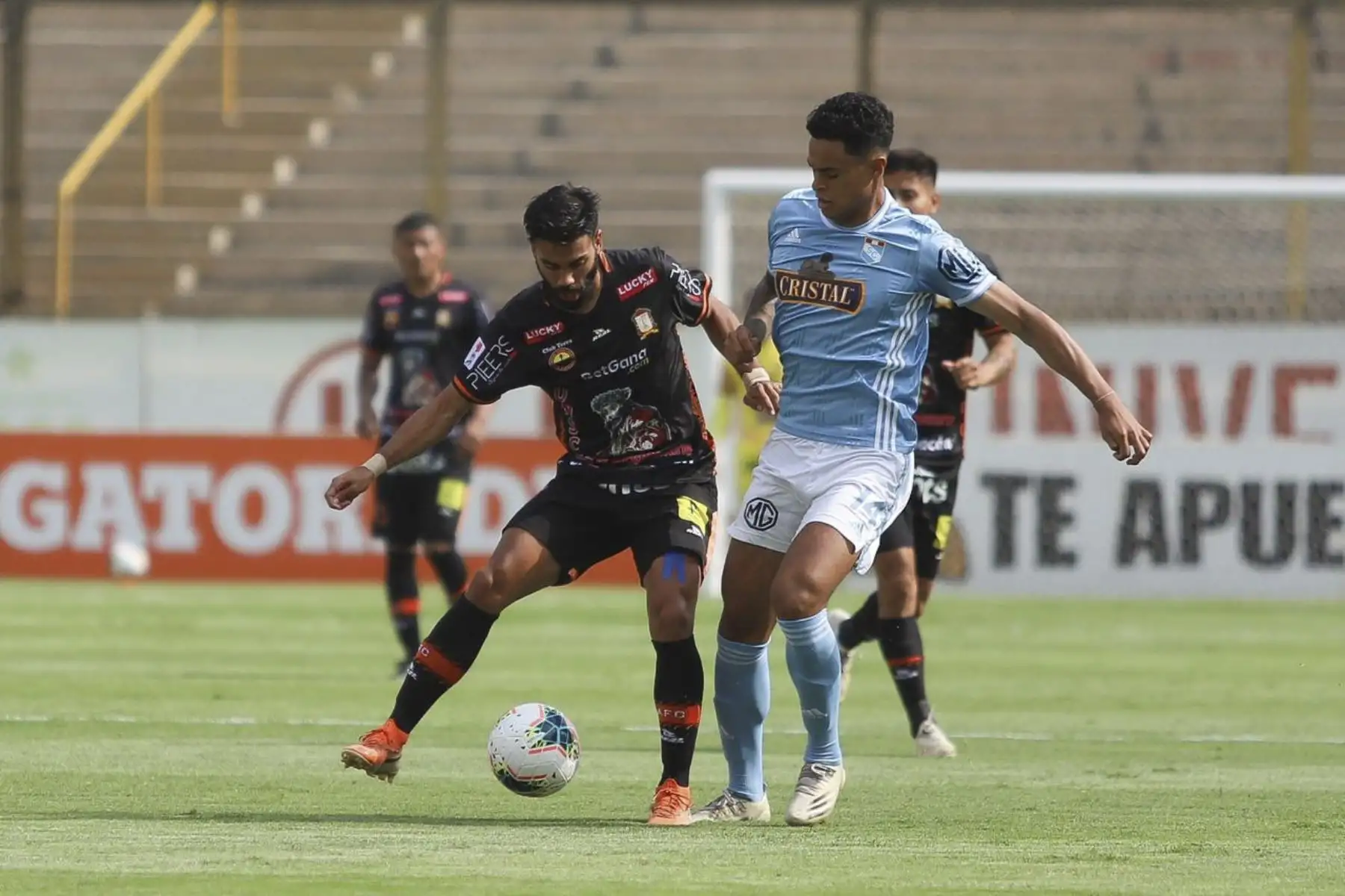 Sporting Cristal y Ayacucho F.C. se enfrentan por la primera semifinal de la Liga 1. Foto: Liga 1