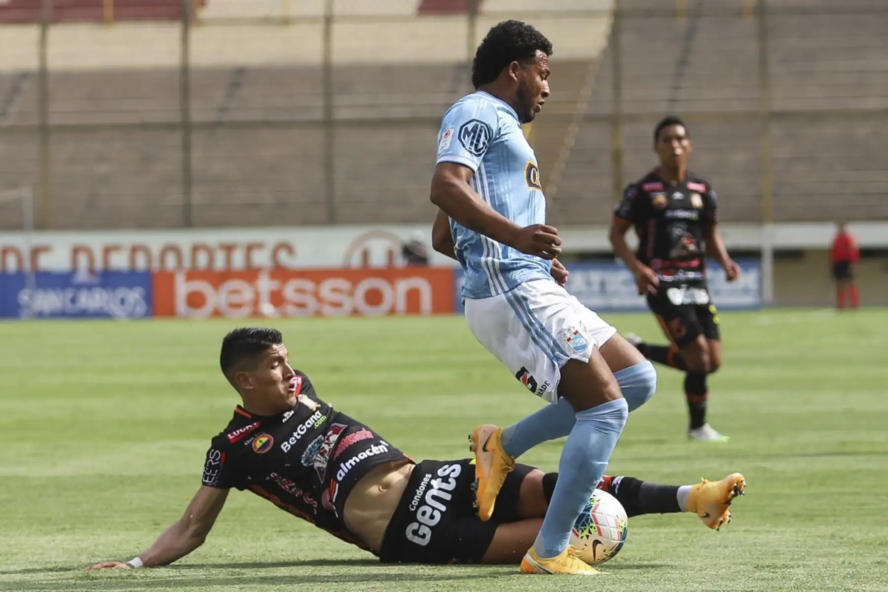 Sporting Cristal y Ayacucho F.C. se enfrentan por la primera semifinal de la Liga 1. Foto: Liga 1