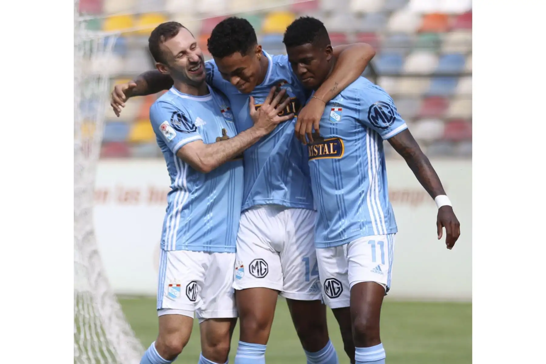 Sporting Cristal y Ayacucho F.C. se enfrentan por la primera semifinal de la Liga 1. Foto: Liga 1