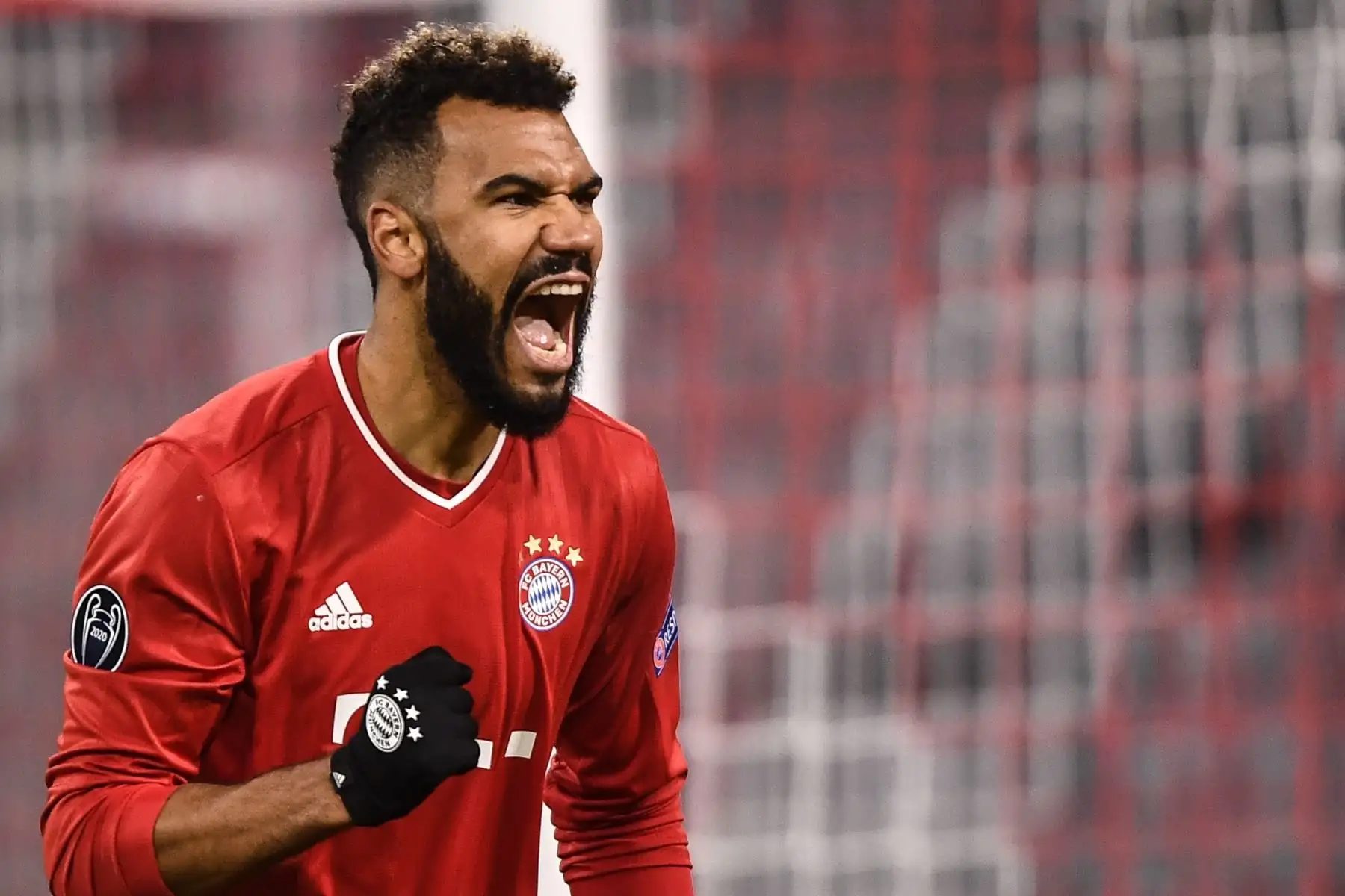 Eric Maxim Choupo-Moting del Bayern Múnich celebra tras marcar el 2-0 durante el partido de fútbol del grupo A de la Liga de Campeones de la UEFA. Foto: EFE
