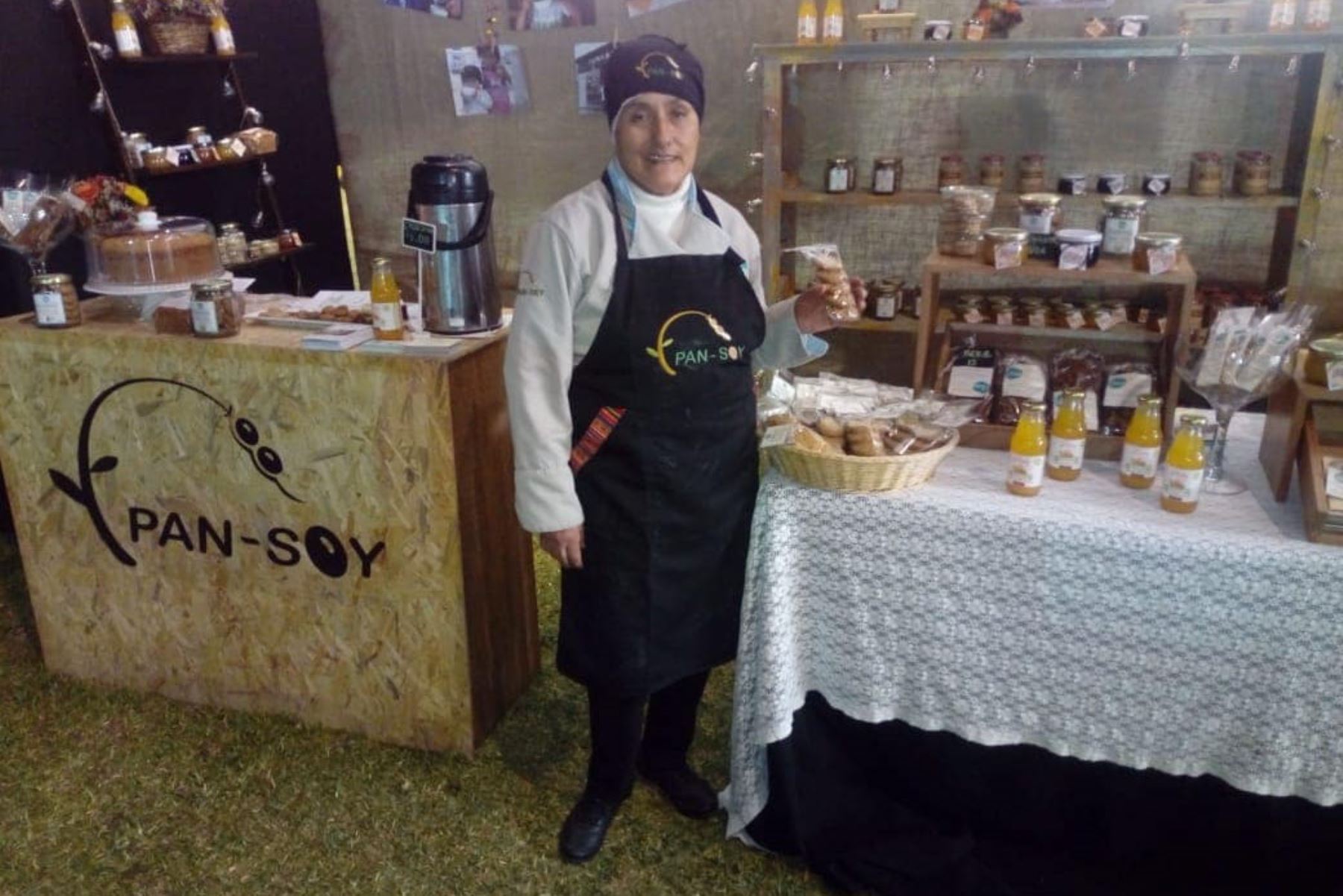 Cristina Ricra, emprendedora de pasteles Muxa (Foto: cortesía)
