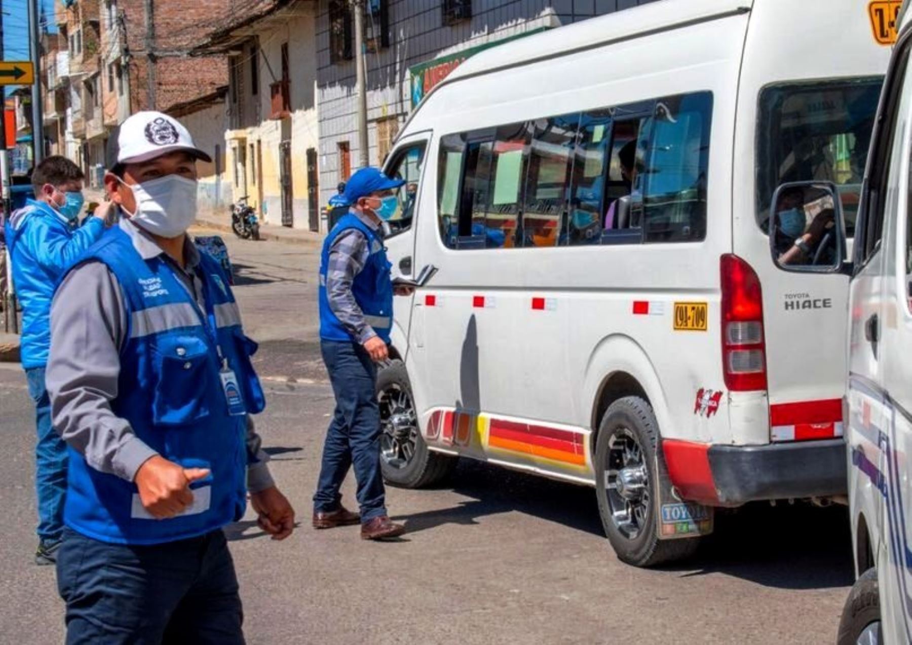 Municipalidaad de Cajamarca sanciona a transportistas por incumplir con el protocolo sanitario contra el covid-19. ANDINA/Difusión