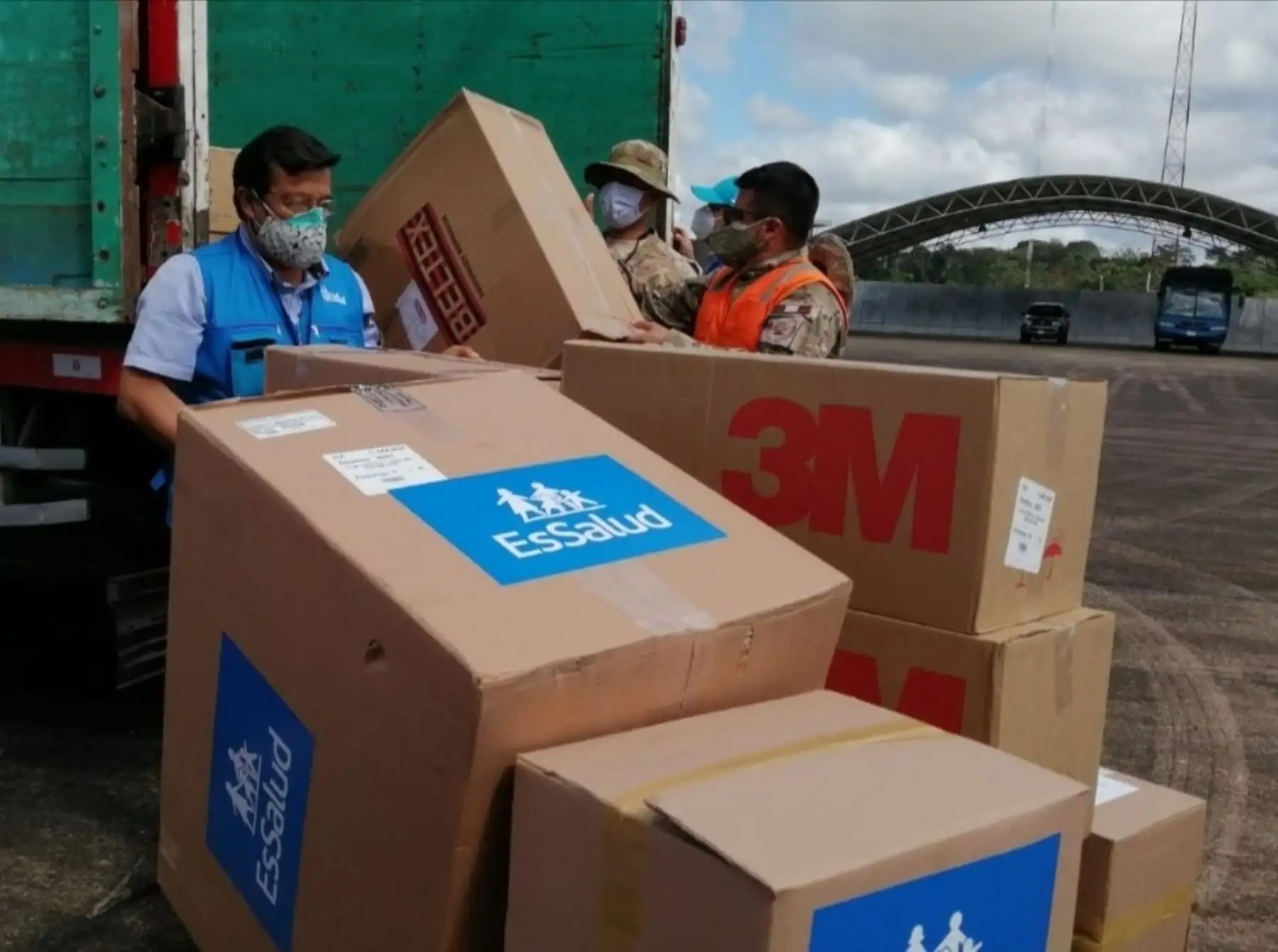EsSalud entregó  35 toneladas de medicamentos, equipos médicos e insumos a la región Madre de Dios durante la pandemia de covid-19. ANDINA/Difusión