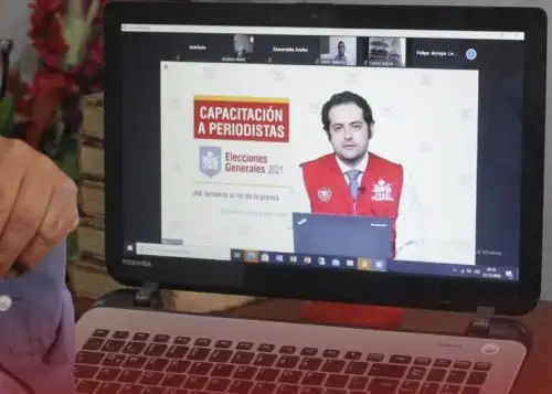 JNE capacita a periodistas.