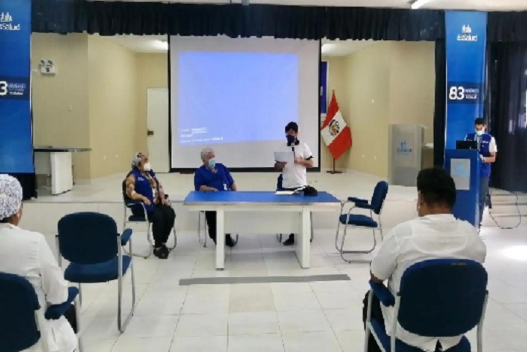 Ahora la región Piura cuenta con 2 laboratorios para detección molecular de SARS-CoV-2: el Laboratorio Molecular de Referencia Regional (Minsa) y el de EsSalud-Piura.