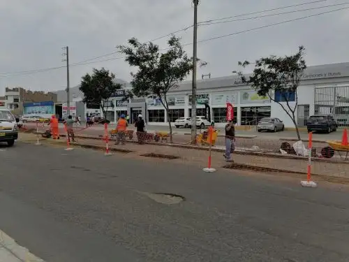 Municipio de Trujillo inicia construcción de la primera ciclovía de la ciudad.
