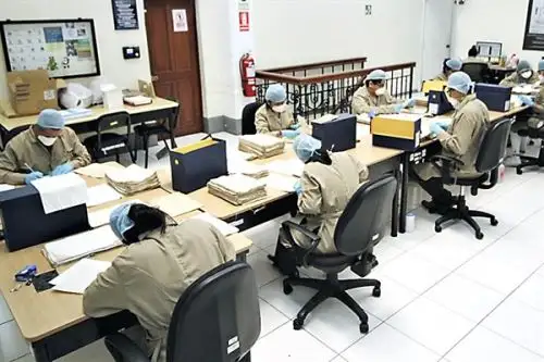 Se buscan voluntarios para catalogar la documentación que custodia el Archivo de la Nación.