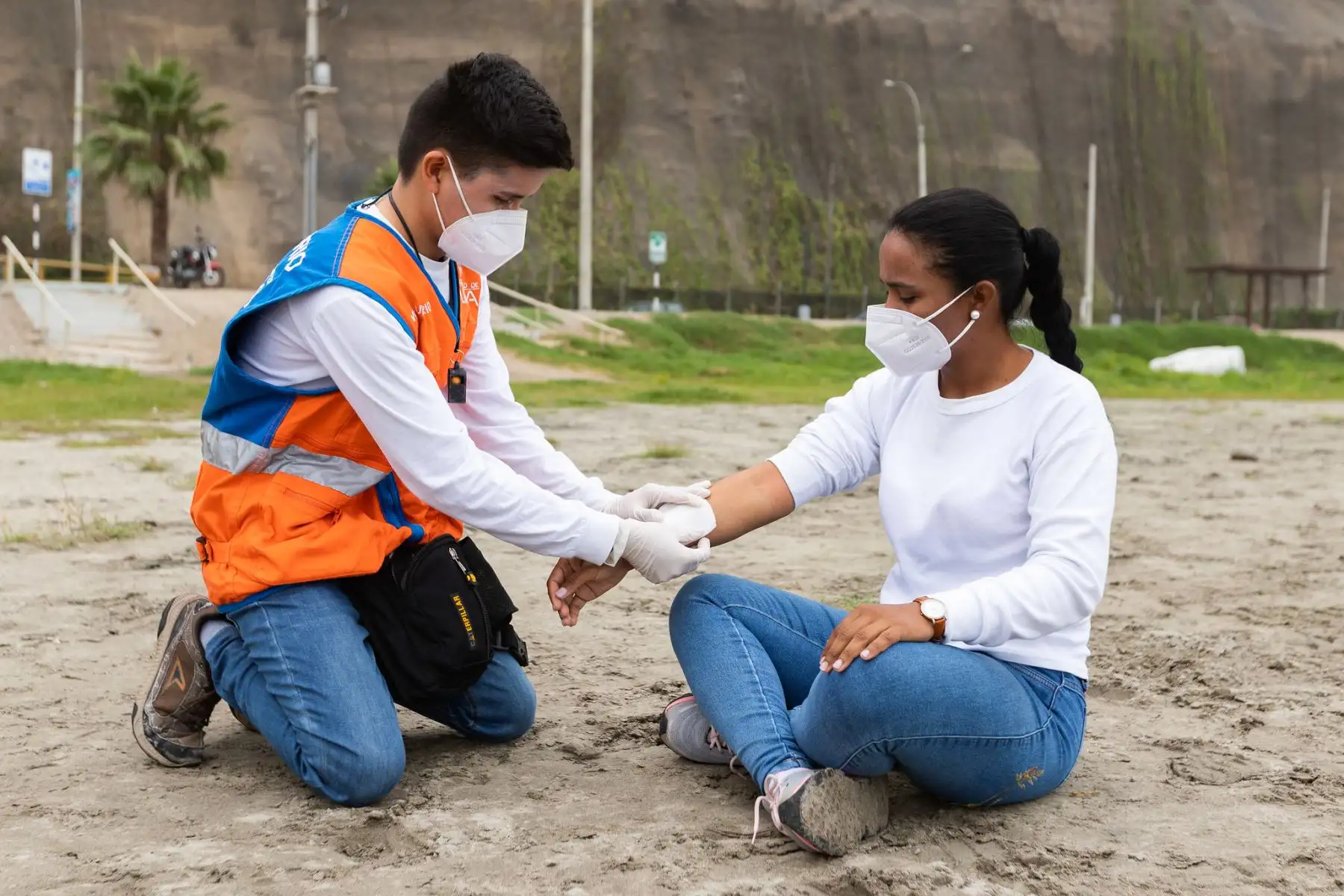 La Municipalidad de Lima refuerza el control de playas en la capital con un nuevo contingente de 92 serenos, que se unen al personal que ya vigila el litoral costero, a fin de garantizar el cumplimiento de las medidas dictadas en el marco de la emergencia sanitaria. Foto: MML