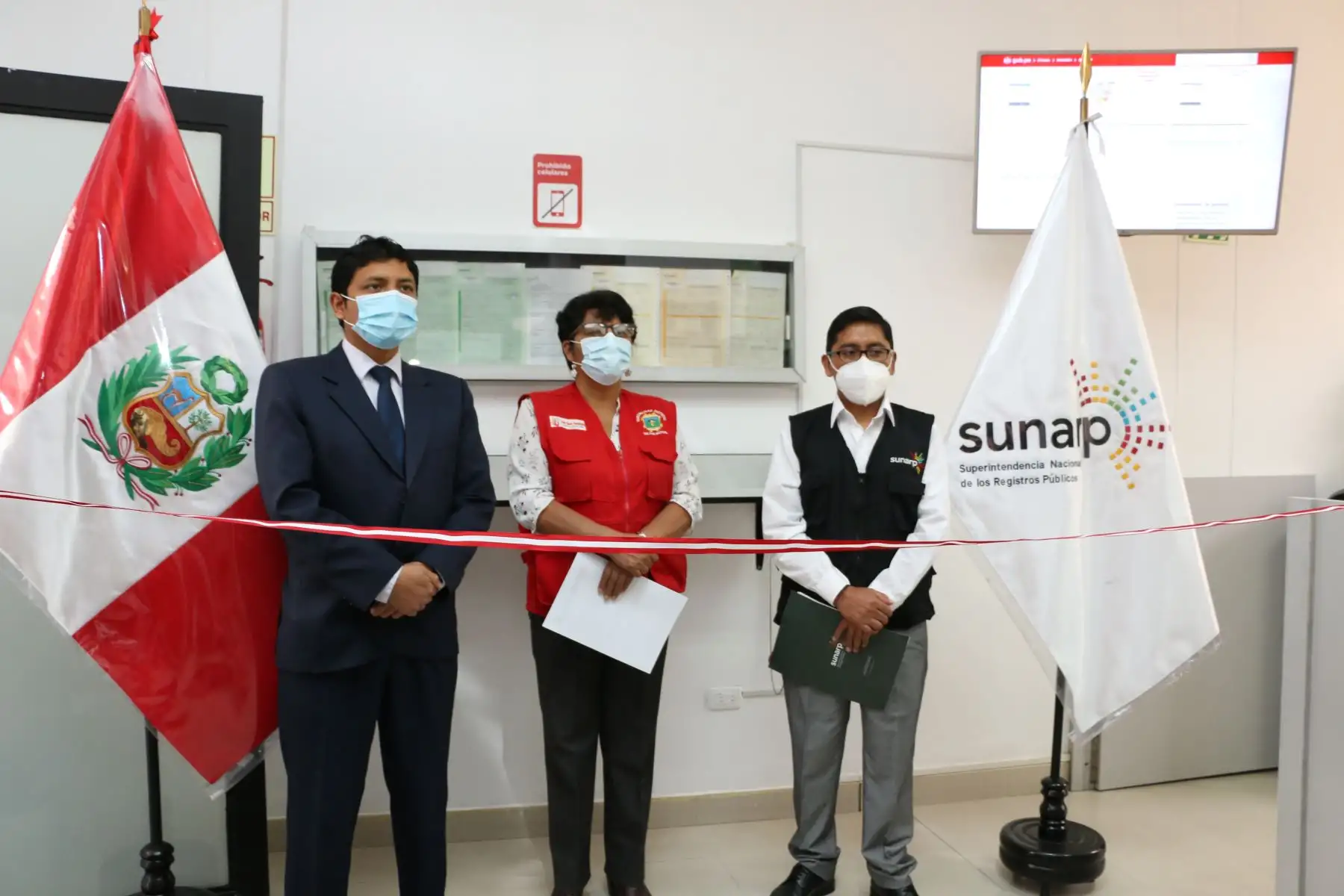 La oficina de la Sunarp en Huamanga, Ayacucho, vuelve a atender al público. Foto: ANDINA/Difusión