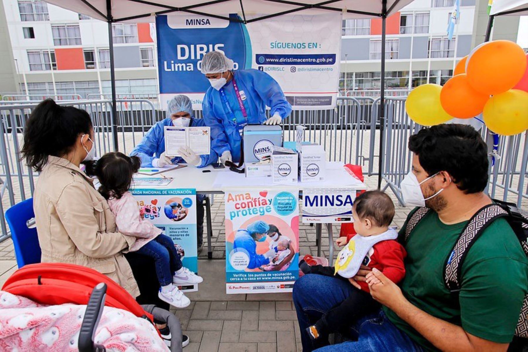 Una nueva campaña de vacunación se realiza en la Videna. ANDINA/Difusión