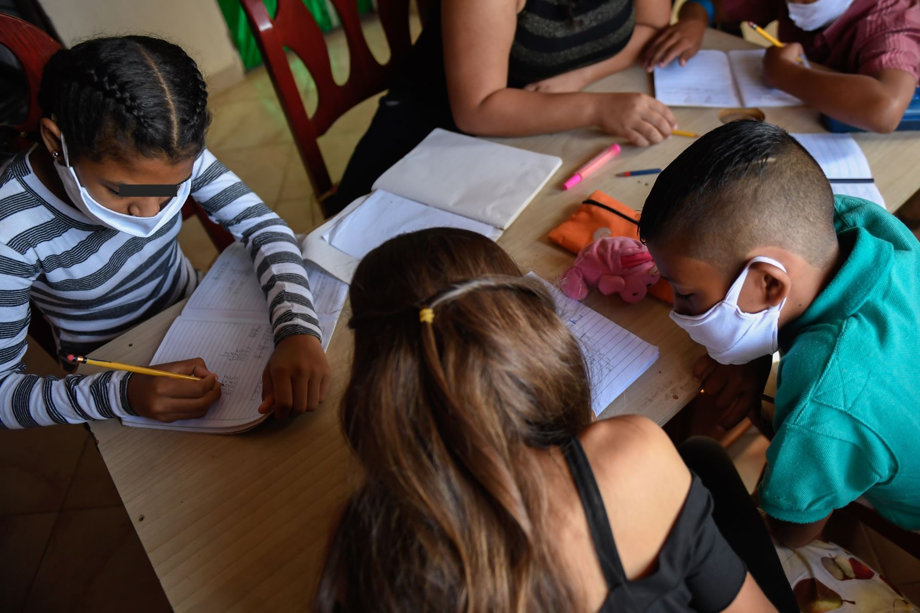 Unicef informó que para proporcionar asistencia humanitaria a los 11.1 millones de menores de Venezuela, México y Centroamérica, está buscando, urgentemente, más de $ 500 millones, a fin de responder a sus necesidades. AFP