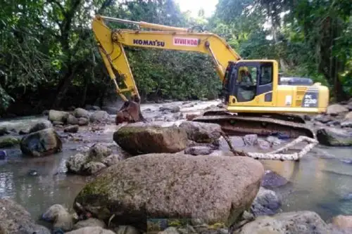 El Ministerio de Vivienda, Construcción y Saneamiento ejecutó en la región San Martín trabajos de limpieza y descolmatación en ríos, quebradas y drenajes pluviales en las provincias de Tocache, Moyobamba, Picota y San Martín Foto: Ministerio de Vivienda