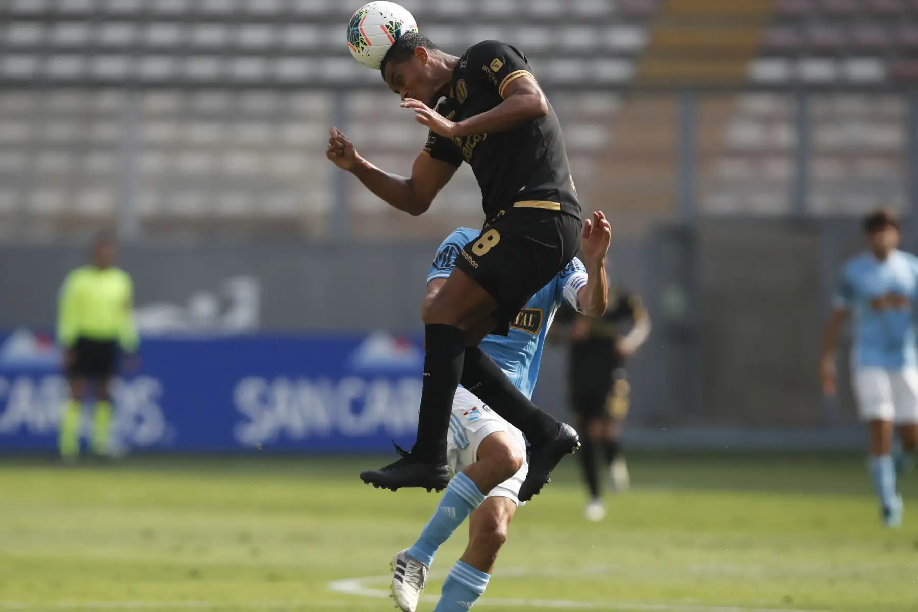 Universitario y Sporting Cristal terminaron empatados 1 a 1 en la gran final de la Liga 1. Foto: Liga 1/FPF