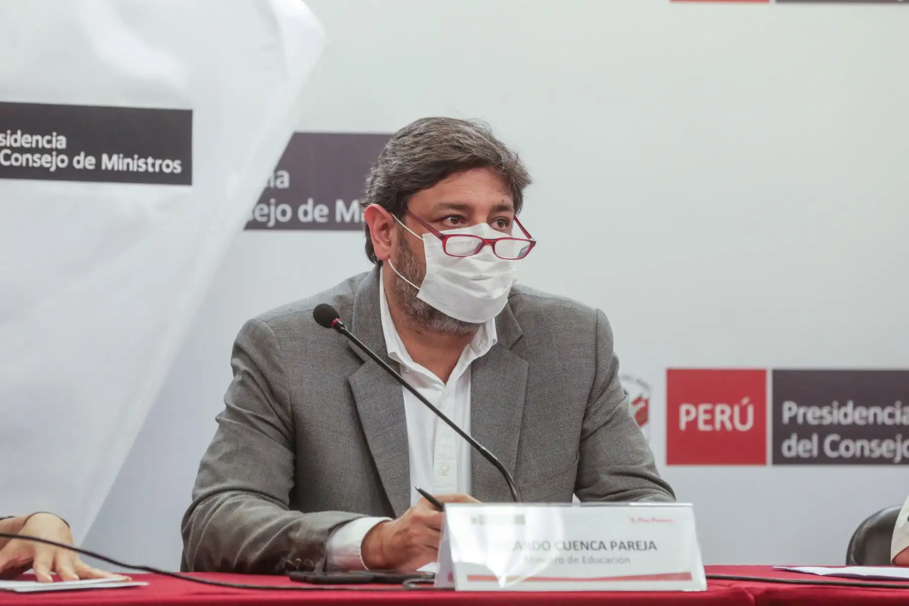 La Ministra de Salud y titulares de distintos sectores: Educación, Producción, Ambiente y Comercio Exterior  brindan conferencia de prensa para informar sobre  el impacto de la covid-19.
Foto: PCM