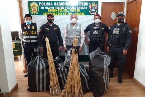 Policía intervino en Huaraz una vivienda donde se almacenaba clandestinamente productos pirotécnicos. Foto: ANDINA/Difusión
