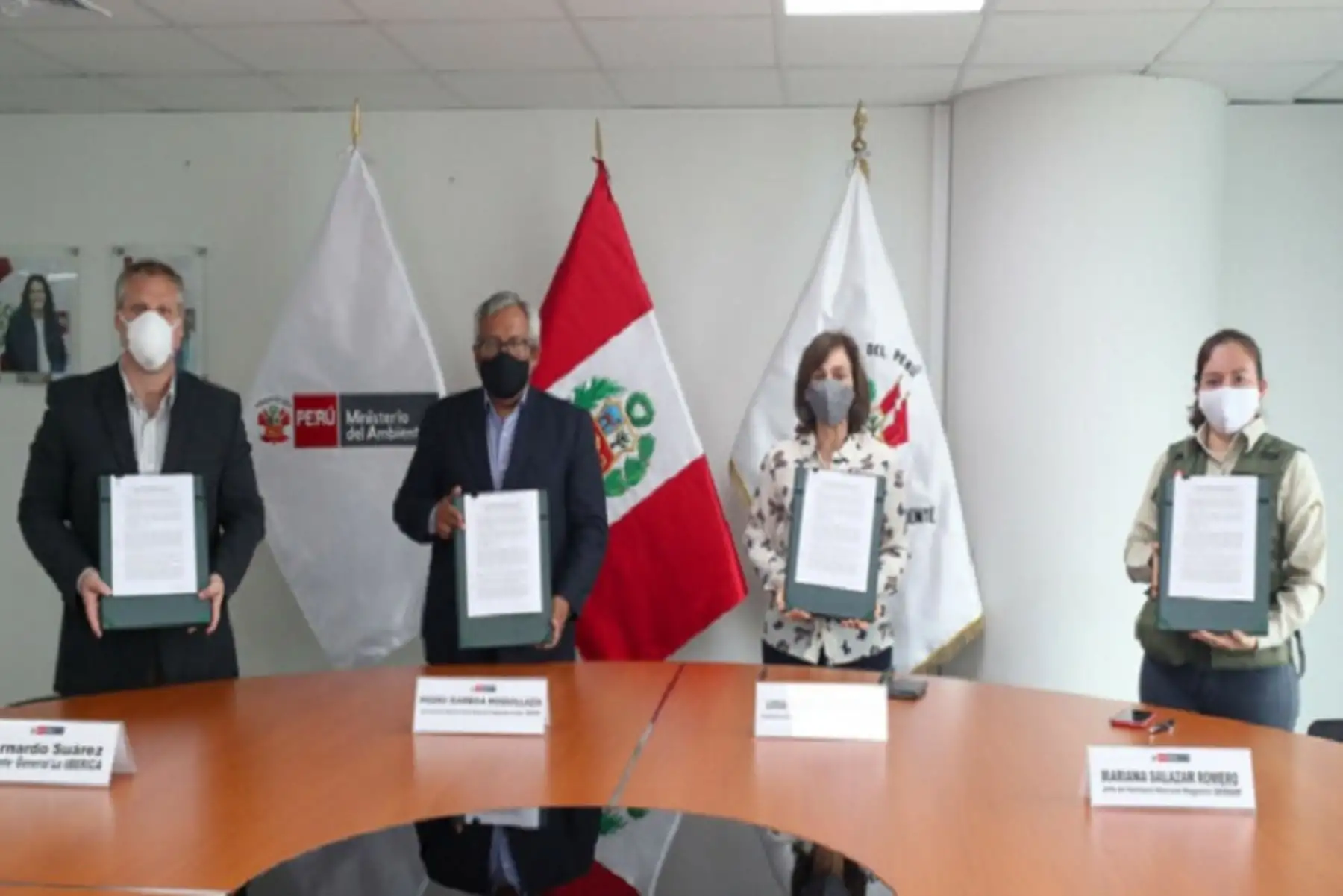 Acuerdo contribuirá también a la comercialización, a precio justo, del cacao nativo proveniente del santuario nacional Megantoni.
