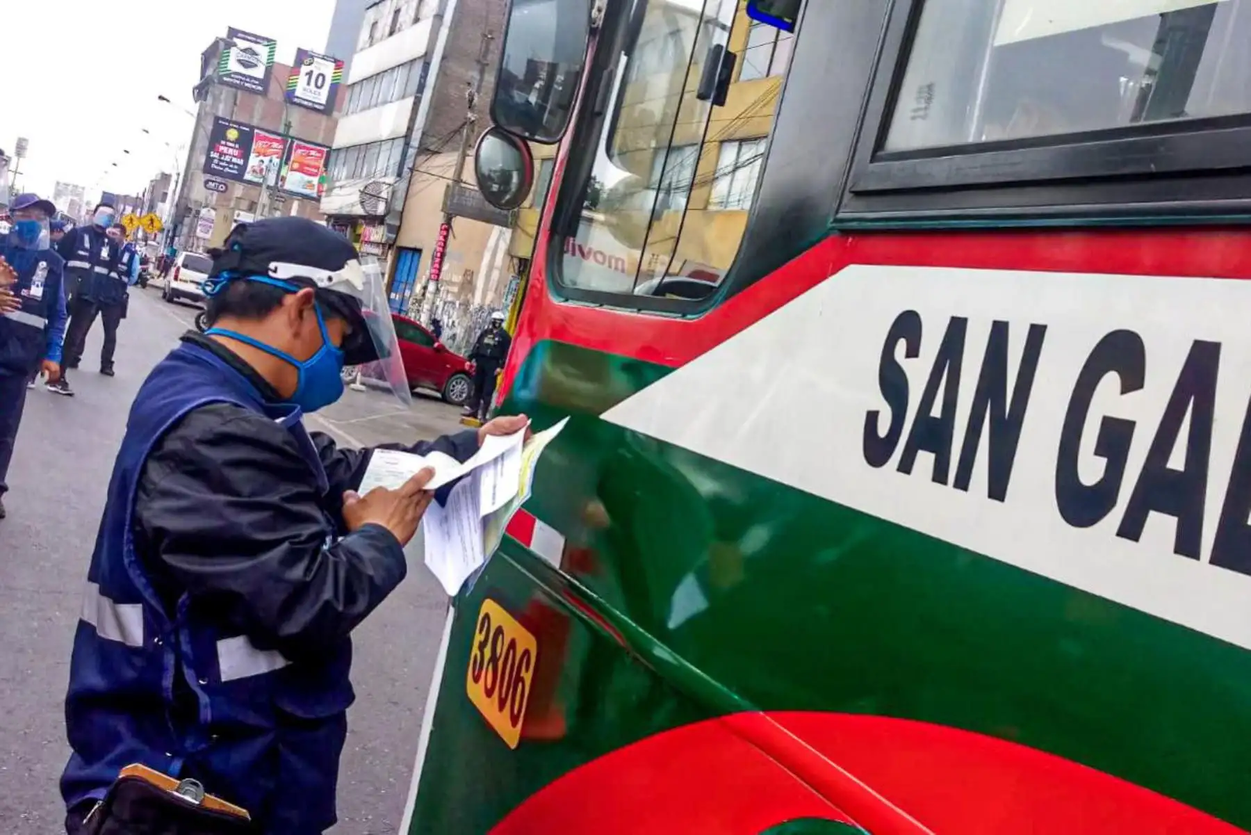 La ATU realiza acciones de fiscalización en 100 puntos de Lima y Callao para verificar el cumplimiento de los protocolos sanitarios y luchar contra la informalidad. Foto: ANDINA/MTC