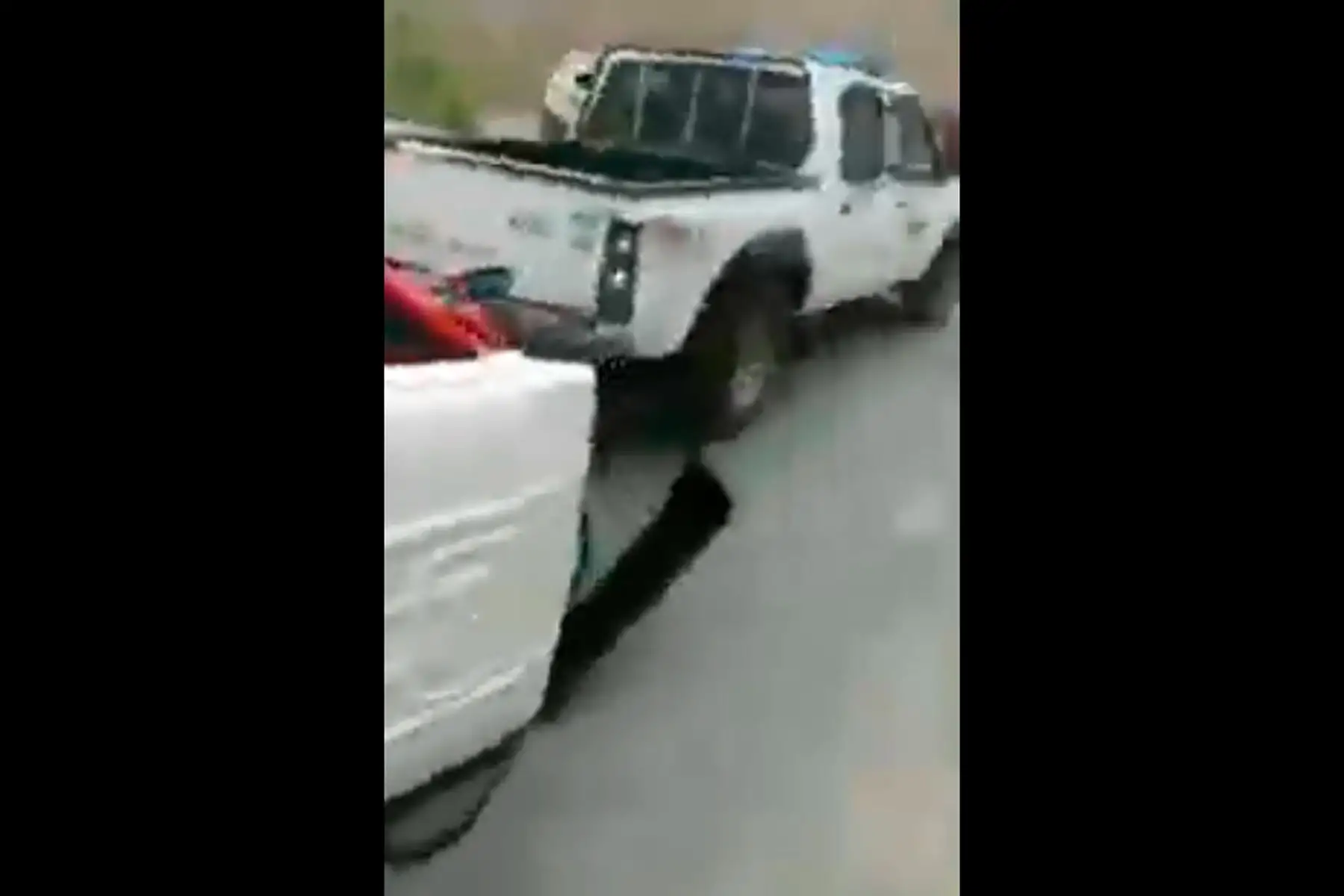 Agente municipal registraba 41 papeletas, de las cuales 12 eran consideradas "muy graves". Foto: INTERNET/Medios