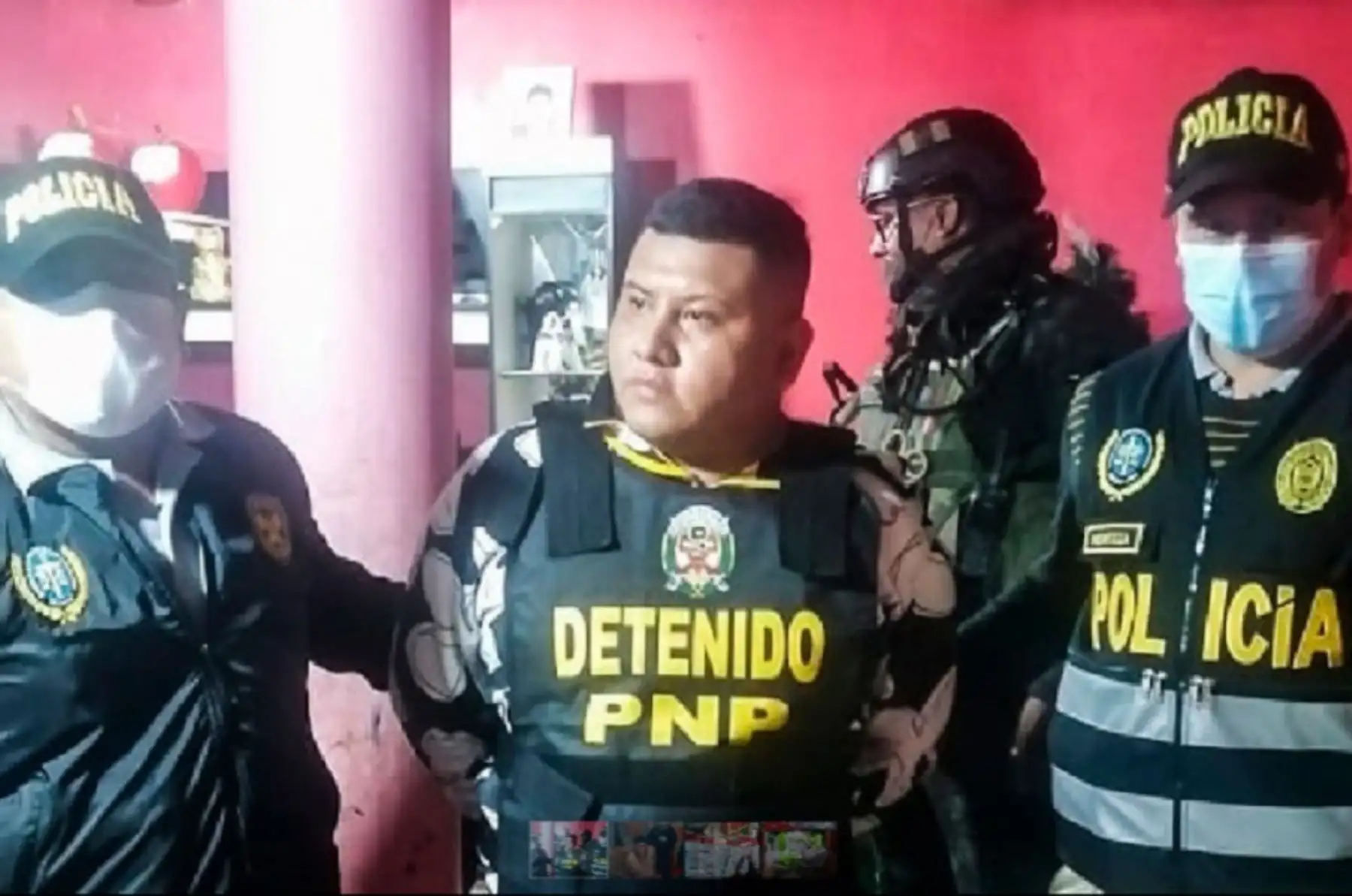 La Policía Nacional del Perú (PNP) y el Ministerio Público detuvieron esta madrugada a 14 presuntos integrantes de la organización criminal “Los Crueles de La Palma” de Ica, la cual operaba bajo la modalidad de los créditos "gota a gota", ofreciendo dinero rápido y sin garantías ni avales en esta zona del país. Foto: Ministerio del Interior