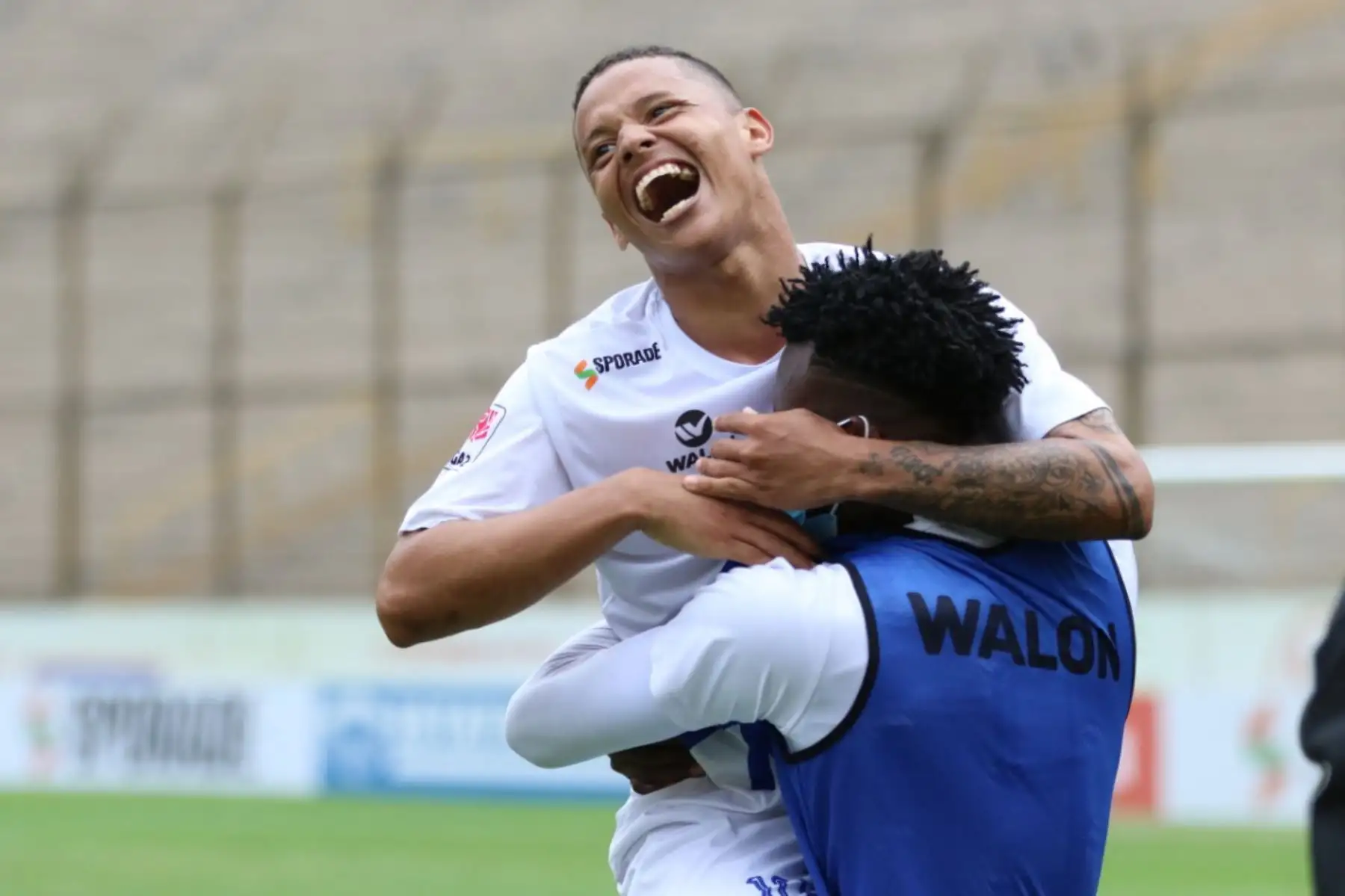 El Alianza Atlético de Sullana consolidó su retorno a la Primera División  tras derrotar 2-1 al Juan Aurich en la final de la Liga 2, que se jugó en el estadio Monumental de Ate y el cual se definió en tiempos suplementarios. Foto :ANDINA/ Liga 1 El Alianza Atlético de Sullana consolidó su retorno a la Primera División  tras derrotar 2-1 al Juan Aurich en la final de la Liga 2, que se jugó en el estadio Monumental de Ate y el cual se definió en tiempos suplementarios. Foto :ANDINA/ Liga 1