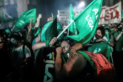 Senado de Argentina aprueba legalización del aborto Foto: EFE