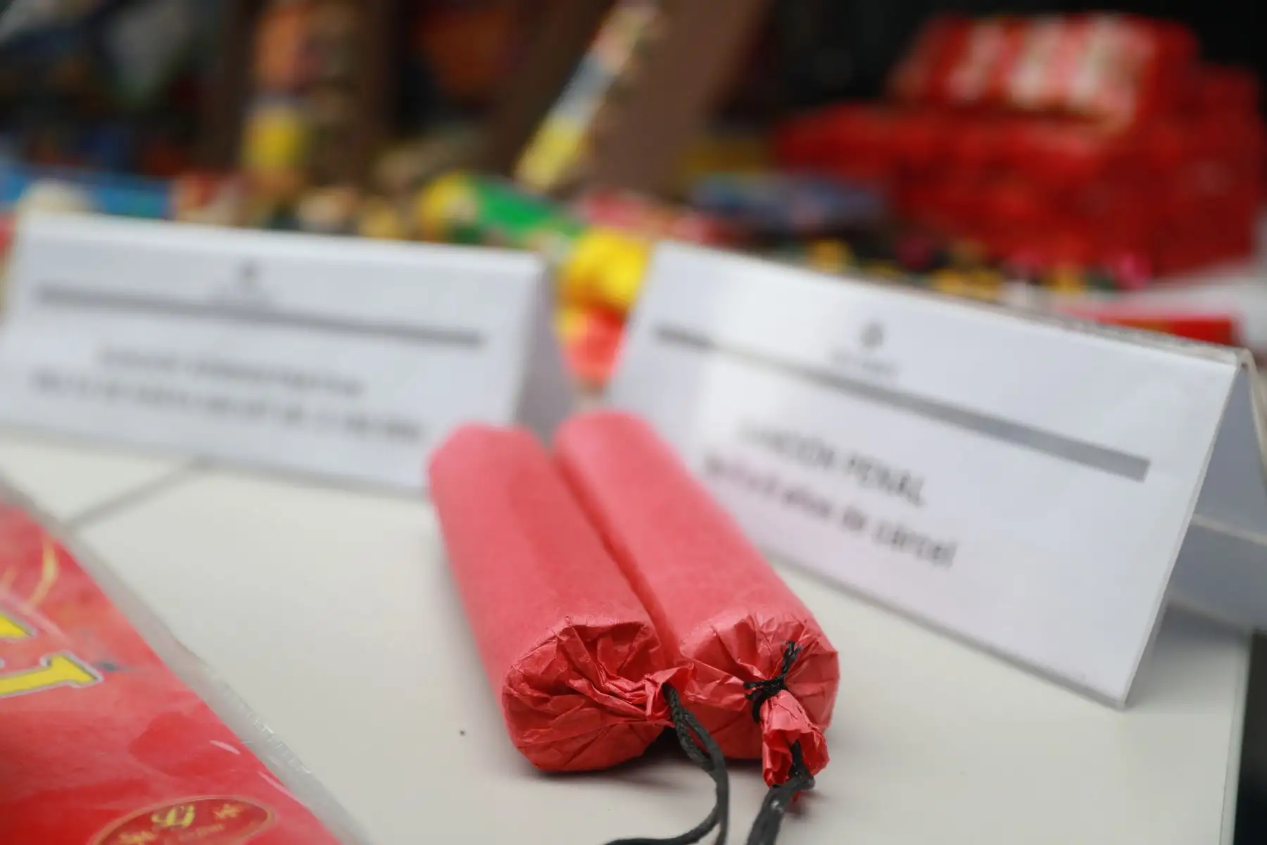 La Sucamec y  el Minam exhortan  a la ciudadanía a evitar el uso de artefactos pirotécnicos con motivo de las fiestas de fin de año, considerando que actualmente todos se encuentran prohibidos. Foto: ANDINA/ Carla Patiño