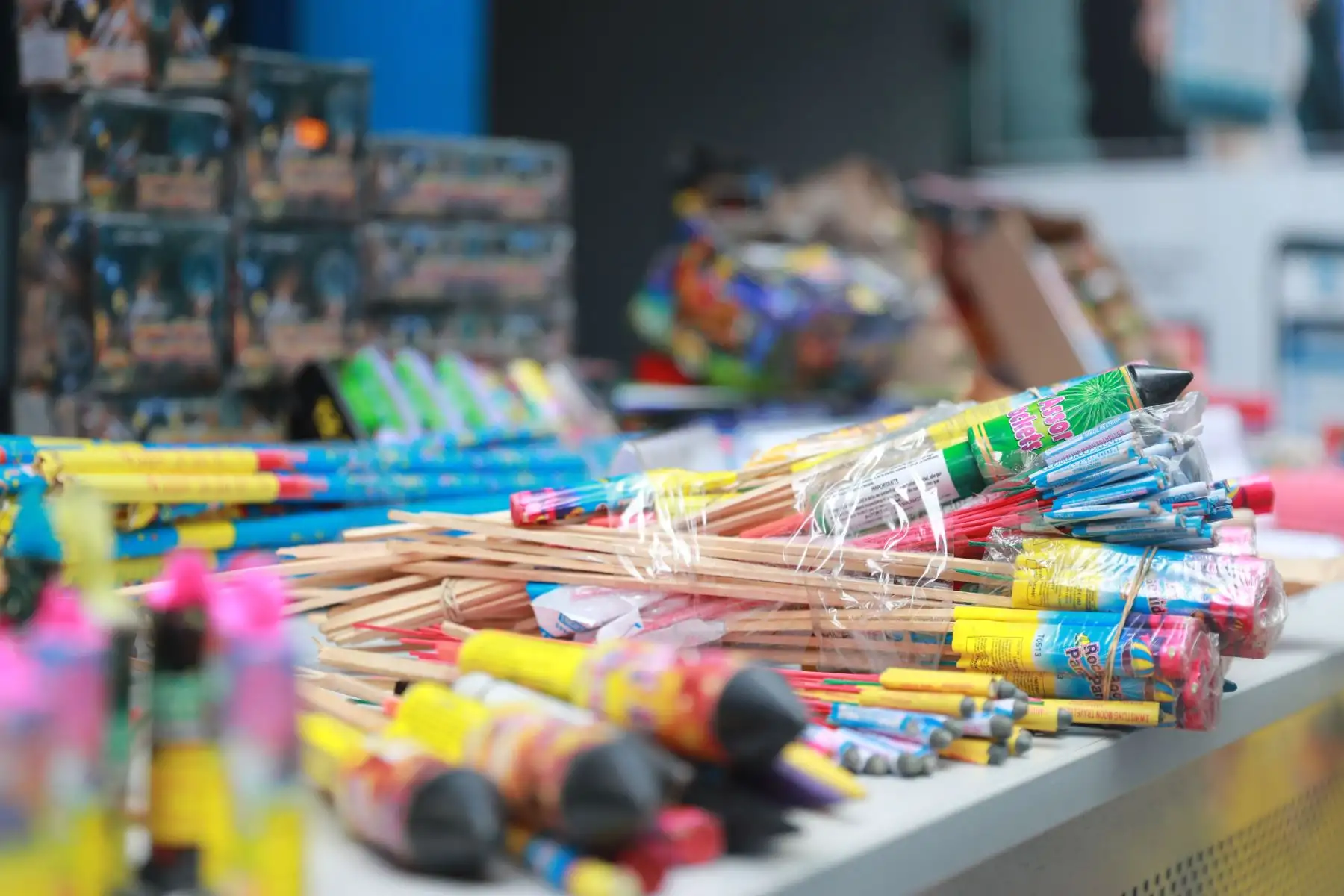 La Sucamec y  el Minam exhortan  a la ciudadanía a evitar el uso de artefactos pirotécnicos con motivo de las fiestas de fin de año, considerando que actualmente todos se encuentran prohibidos. Foto: ANDINA/ Carla Patiño