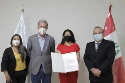 La Autoridad para la Reconstrucción con Cambios (ARCC) suscribió el contrato para la ejecución de obras de defensas ribereñas, como parte del tratamiento integral de los ríos Motupe y La Leche en la región Lambayeque y que beneficiará a más de 120 localidades con una población de más de 50,000 habitantes. Foto: ARCC