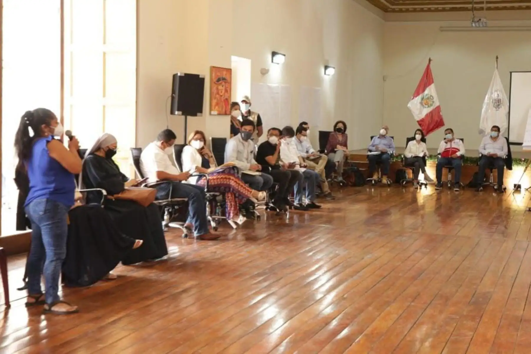 Ministros de los sectores: Agricultura, Transportes y Comercio Exterior se reúnen en  La Libertad con representantes de trabajadores agrarios para conformar la comisión de diálogo donde se viene escuchando las demandas de los actores involucrados.
Foto: PCM