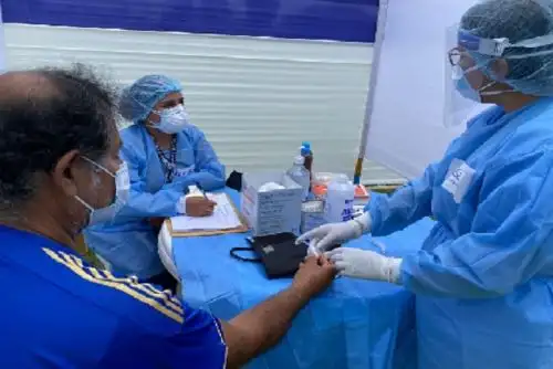 Asimismo, se efectuaron más de dos mil atenciones psicológicas por tele orientación y 50 campañas de “EsSalud te cuida”.