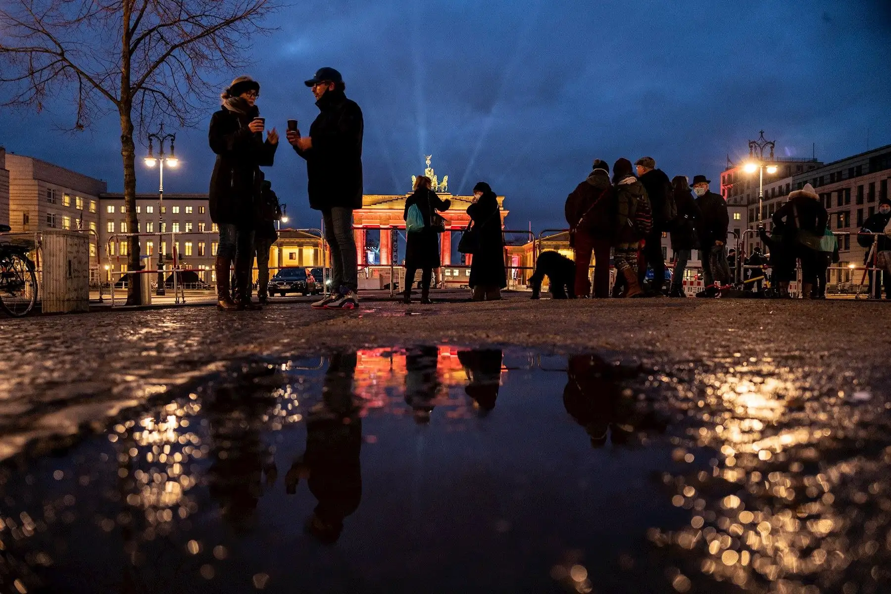 Ciudadanos en las calles de Berlín.Foto:  EFE