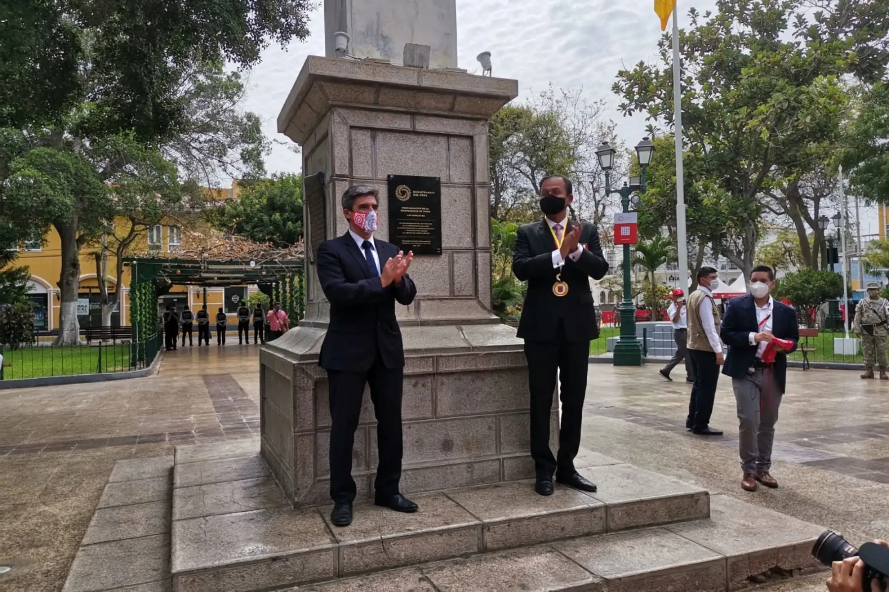 Con la presencia del ministro de Cultura, Alejandro Neyra, representantes del Proyecto Especial Bicentenario y autoridades regionales y locales, la ciudad de Piura celebra hoy los 200 años de su independencia. Foto. ANDINA/Difusión Con la presencia del ministro de Cultura, Alejandro Neyra, representantes del Proyecto Especial Bicentenario y autoridades regionales y locales, la ciudad de Piura celebra hoy los 200 años de su independencia. Foto. ANDINA/Difusión