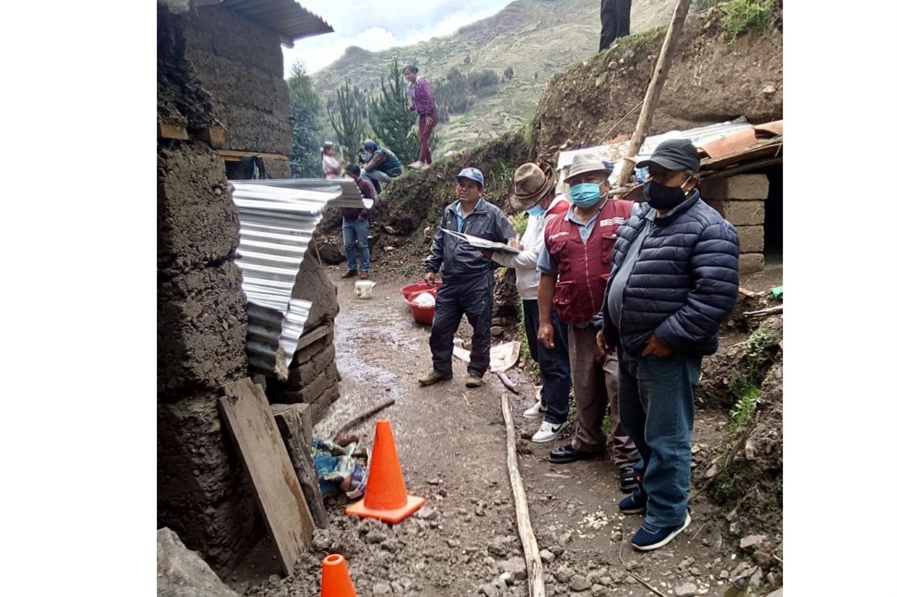 La Oficina de Gestión de Riesgo de la Municipalidad Provincial de Huaraz viene realizando el llenado de las fichas de Evaluación de Daños y Análisis de Necesidades (EDAN)  para proceder a la entrega de Bienes de Ayuda Humanitaria. ANDINA/Municipalidad de Huaraz