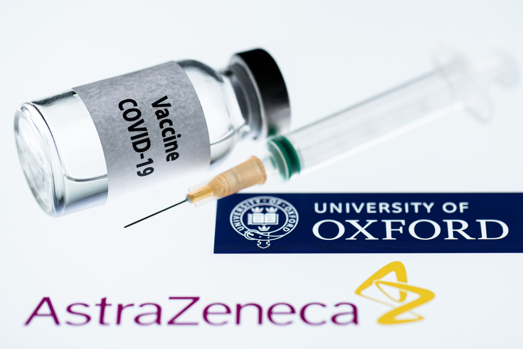 La Comisión Federal para la Protección contra Riesgos Sanitarios (Cofepris) "autorizó la vacuna de AstraZeneca para uso de emergencia. Foto: AFP