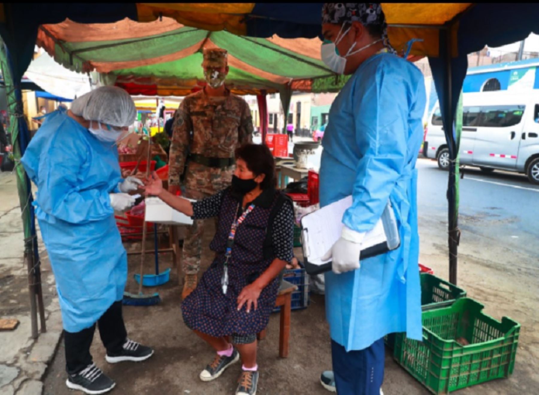 Como parte de las acciones destinadas a prevenir y controlar la propagación del covid-19, el grupo multisectorial Te Cuido Perú ejecutará 18 operaciones Tayta mañana jueves 7 de enero, en varias regiones del país y en Lima, en las que se atenderá a más de 10,000 personas vulnerables a la pandemia.