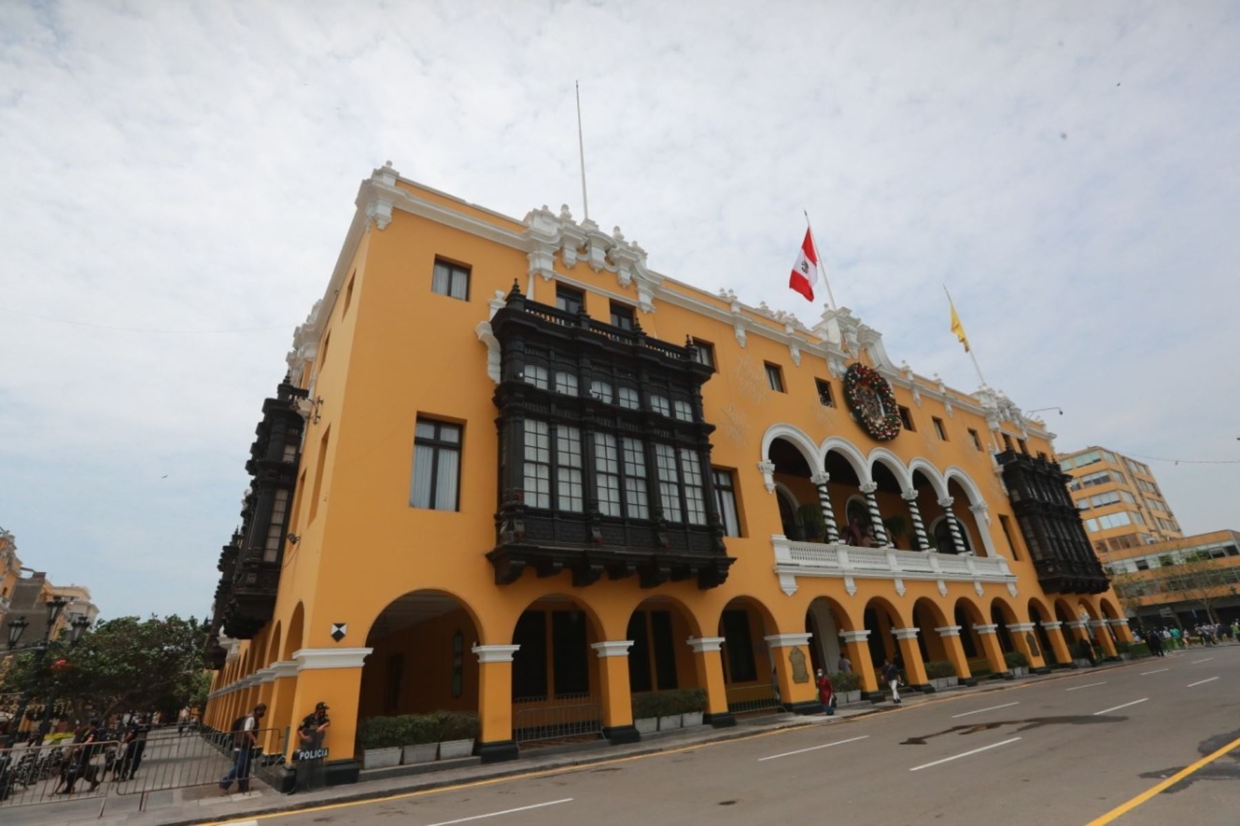 Colegio de Arquitectos Regional Lima entregó hoja de ruta a candidatos a la alcaldía