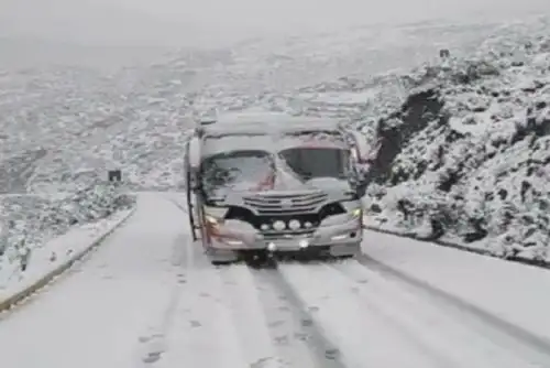 El COER insta a los conductores que transitarán por esta zona a tomar las medidas del caso para evitar accidentes que lamentar.