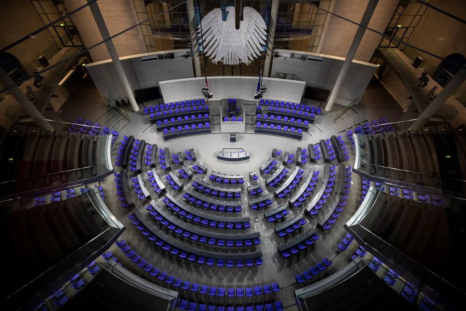 Sala de plenos del parlamento alemán Bundestag en Berlín, Alemania. Foto: EFE