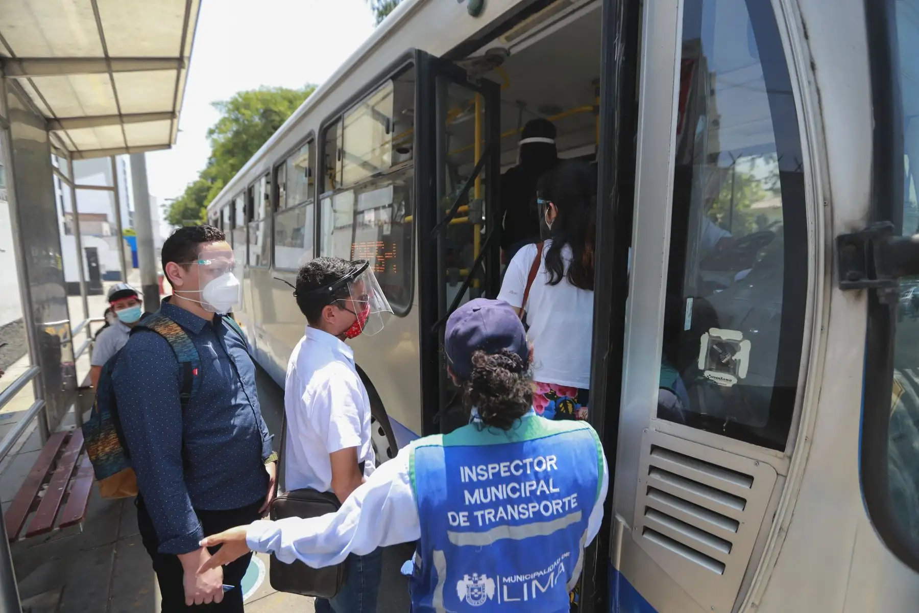 Corredores, Línea 1 y Metropolitano ejecutan servicios temporales y mejoras operacionales para cubrir demanda de usuarios. Foto: ANDINA/Carla Patiño