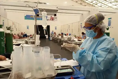 Autoridades sanitarias de Chimbote expresaron preocupación por la llegada de la nueva variante del coronavirus al Perú.