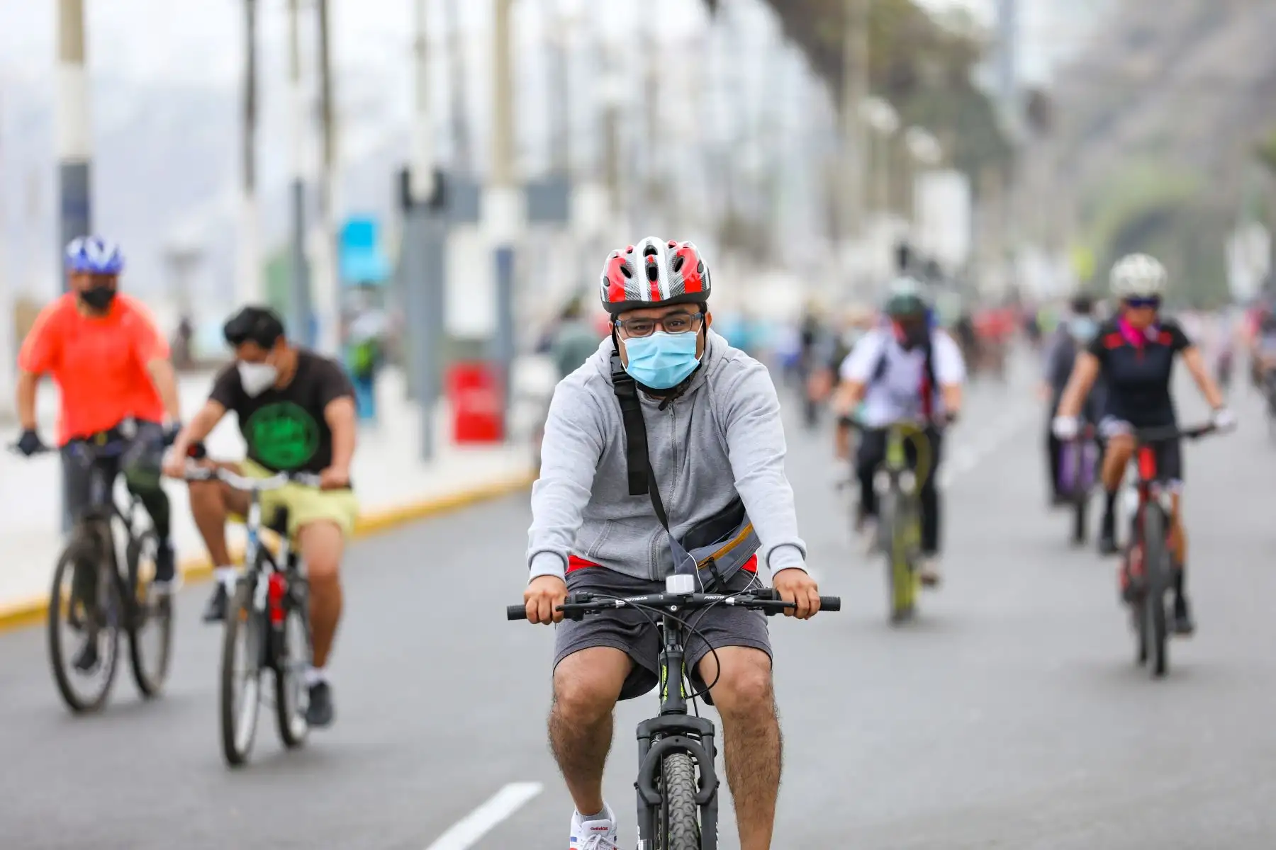 Tras cierre de Costa Verde por fin de semana, ciudadanos realizan actividades deportivas en familia.
Foto: Municipalidad de Lima