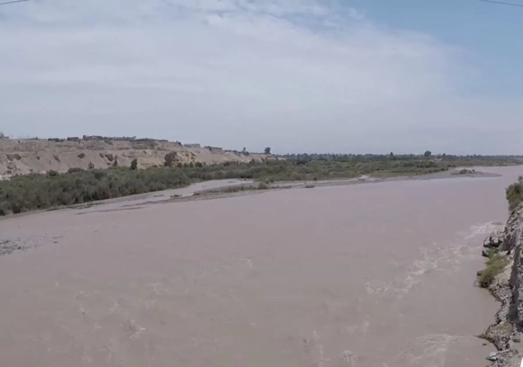Senamhi advirtió del peligro incremento del nivel del río Pisco que podría originar desbordes y afectar a diversos centros poblados. ANDINA/Difusión