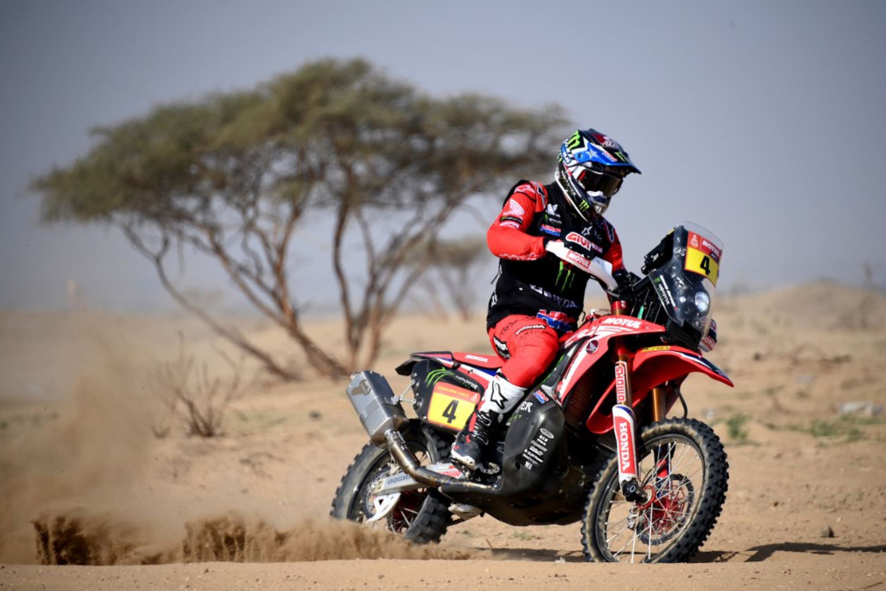 El chileno José Ignacio Cornejo  se impuso este lunes en la octava etapa de motos del Dakar 2021, de 709 kilómetros, entre las ciudades sauditas de Sakaka y Neom, por lo que consolidó su liderato. Foto: AFP