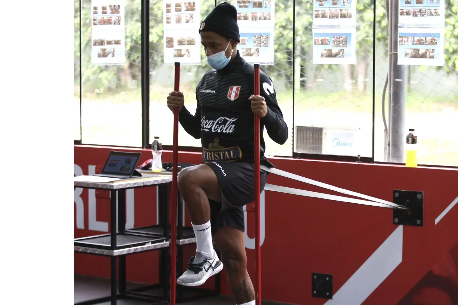 Pedro Gallese, Edison Flores, Yordy Reyna, Alexander Callens, Andy Polo y Marcos López fueron los futbolistas que iniciaron las prácticas hasta que deban reintegrarse a sus clubes para el inicio de la temporada 2021. Foto: FPF