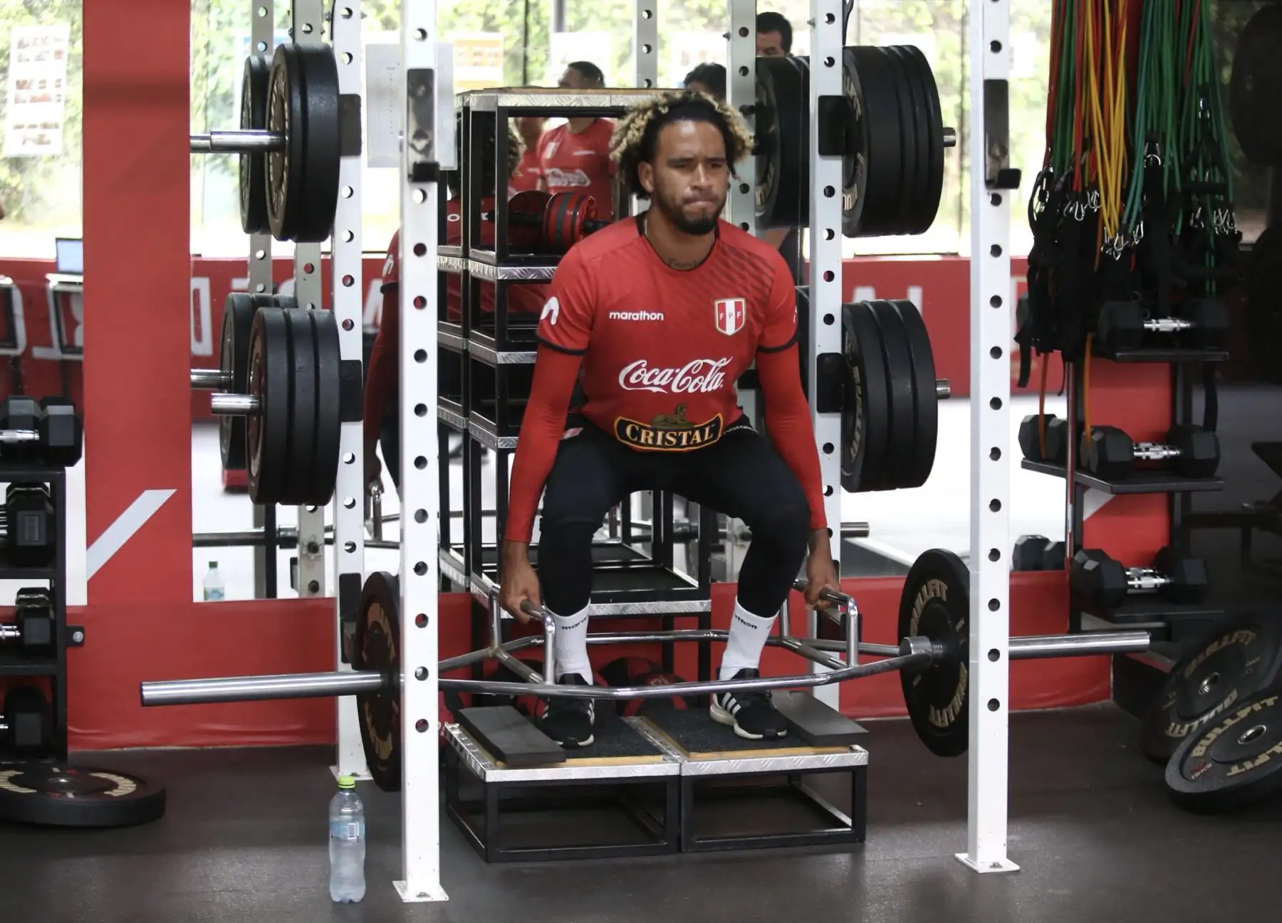 Pedro Gallese, Edison Flores, Yordy Reyna, Alexander Callens, Andy Polo y Marcos López fueron los futbolistas que iniciaron las prácticas hasta que deban reintegrarse a sus clubes para el inicio de la temporada 2021. Foto: FPF